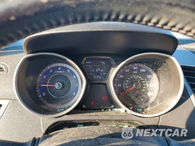 Zdjęcie 9 z 12 samochodu: 2015 HYUNDAI ELANTRA SE VIN:KMHDH4AE3FU355138 - miniatura