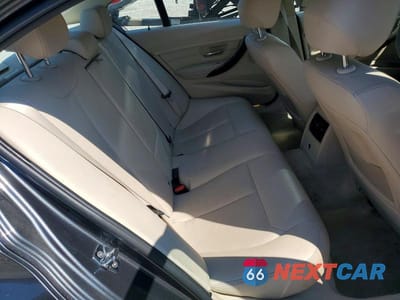 Zdjęcie 10 z 12 samochodu: 2012 BMW 328 I VIN:WBA3A5C53CF348453 - miniatura