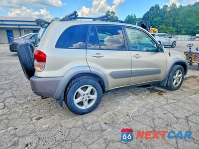 Trzecie zdjęcie samochodu z tyłu: 2001 TOYOTA RAV4 BASE VIN:JTEHH20V910105006 - miniatura