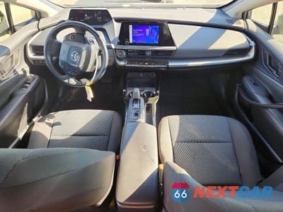 Zdjęcie 8 z 12 samochodu: 2024 TOYOTA PRIUS LE VIN:JTDACAAU5R3022641 - miniatura