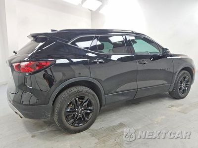 Trzecie zdjęcie samochodu z tyłu: 2022 CHEVROLET BLAZER 2LT VIN:3GNKBHR47NS232318 - miniatura