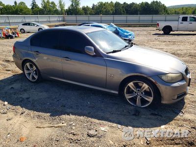 Czwarte zdjęcie samochodu z boku: 2010 BMW 335 XI VIN:WBAPL3C54AA408878 - miniatura