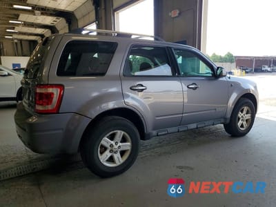 Trzecie zdjęcie samochodu z tyłu: 2008 FORD ESCAPE HEV VIN:1FMCU49HX8KD13831 - miniatura
