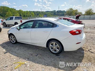 Drugie zdjęcie samochodu z przodu: 2017 CHEVROLET CRUZE LT VIN:1G1BE5SM2H7224874 - miniatura