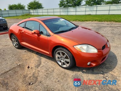 Czwarte zdjęcie samochodu z boku: 2008 MITSUBISHI ECLIPSE VIN:4A3AK34T08E030681 - miniatura