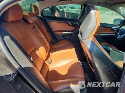 Zdjęcie 10 z 12 samochodu: 2013 VOLVO S60 T5 VIN:YV1612FS5D1222250 - miniatura