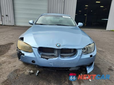 Piąte zdjęcie samochodu w środku: 2012 BMW 328 I VIN:WBAKE3C57CE770347 - miniatura