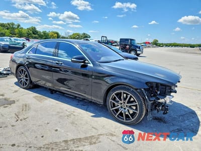 Czwarte zdjęcie samochodu z boku: 2018 MERCEDES-BENZ S 450 VIN:WDDUG6GB5JA347042 - miniatura