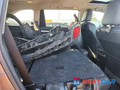 Zdjęcie 10 z 12 samochodu: 2016 TOYOTA HIGHLANDER XLE VIN:5TDJKRFH4GS241258 - miniatura