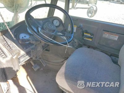 Zdjęcie 8 z 12 samochodu: 2016 OSHKOSH READY MIX TRUCK VIN:10TAFLGF5GS775032 - miniatura