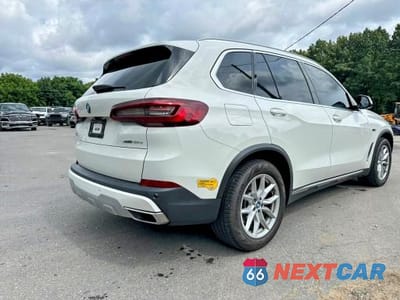 Trzecie zdjęcie samochodu z tyłu: 2022 BMW X5 XDRIVE45E VIN:5UXTA6C07N9M90821 - miniatura