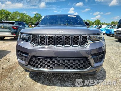 Piąte zdjęcie samochodu w środku: 2025 JEEP GRAND CHEROKEE LAREDO VIN:1C4RJHAGXSC272460 - miniatura