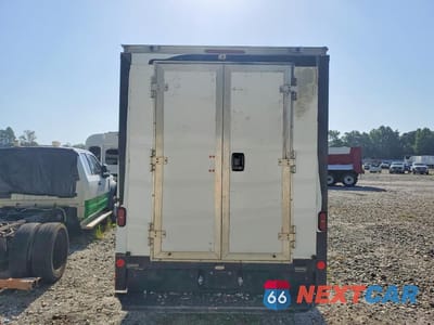 Zdjęcie 6 z 13 samochodu: 2022 FORD E350 DELIVERY TRUCK VIN:1FDWE3FKXNDC08114 - miniatura