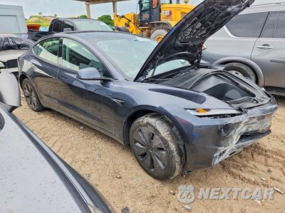 Czwarte zdjęcie samochodu z boku: 2025 TESLA MODEL 3 VIN:5YJ3E1EA6SF977203 - miniatura