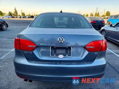 Zdjęcie 6 z 12 samochodu: 2014 VOLKSWAGEN JETTA SE VIN:3VWD17AJ7EM293217 - miniatura
