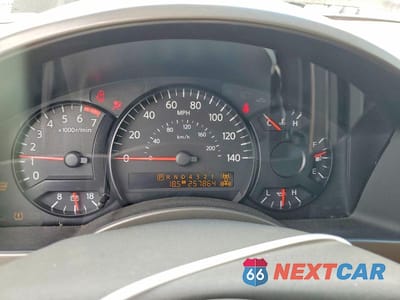 Zdjęcie 9 z 12 samochodu: 2005 NISSAN TITAN XE VIN:1N6BA07B65N536892 - miniatura