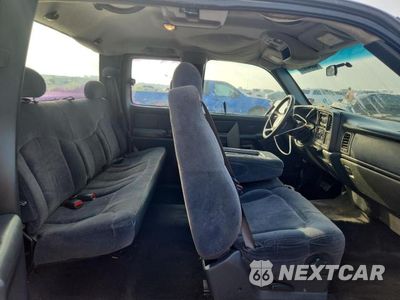 Zdjęcie 10 z 12 samochodu: 2001 CHEVROLET SILVERADO C1500 VIN:2GCEC19T611168215 - miniatura