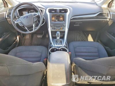 Zdjęcie 8 z 12 samochodu: 2016 FORD FUSION SE VIN:3FA6P0HD6GR238500 - miniatura
