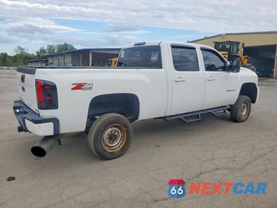 Trzecie zdjęcie samochodu z tyłu: 2007 CHEVROLET SILVERADO K2500 HEAVY DUTY VIN:1GCHK23667F516475 - miniatura