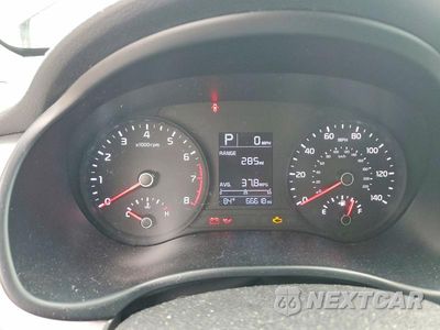 Zdjęcie 9 z 12 samochodu: 2019 KIA RIO S VIN:3KPA24AB5KE248129 - miniatura