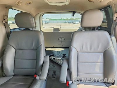 Zdjęcie 10 z 14 samochodu: 2012 VOLKSWAGEN ROUTAN SEL PREMIUM VIN:2C4RVADG9CR321535 - miniatura