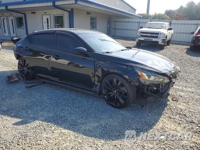 Czwarte zdjęcie samochodu z boku: 2019 NISSAN ALTIMA EDITION ONE VIN:1N4AL4FV3KC158216 - miniatura