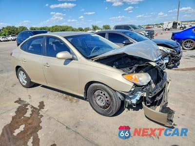Czwarte zdjęcie samochodu z boku: 2009 HYUNDAI ELANTRA GLS VIN:KMHDU46D79U691634 - miniatura