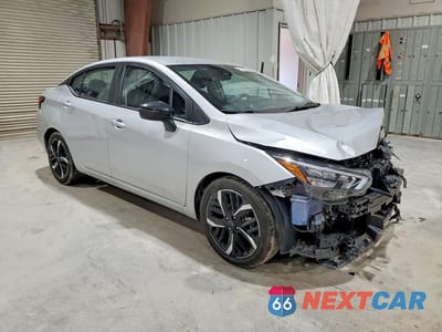 Czwarte zdjęcie samochodu z boku: 2024 NISSAN VERSA SR VIN:3N1CN8FV7RL920209 - miniatura