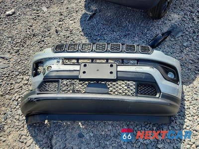 Zdjęcie 12 z 13 samochodu: 2026 JEEP COMPASS LATITUDE VIN:3C4NJDBN3TT180410 - miniatura