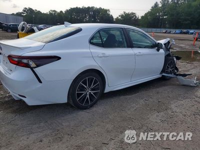 Trzecie zdjęcie samochodu z tyłu: 2023 TOYOTA CAMRY SE VIN:4T1G11AK9PU777132 - miniatura