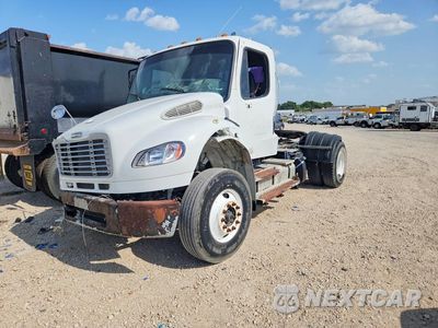 2015 FREIGHTLINER M2 106 MED 1FUBCXCY7FHGJ9940 - główne zdjęcie licytacji z USA - miniatura