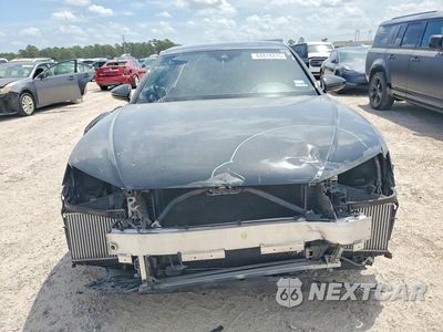 Piąte zdjęcie samochodu w środku: 2019 AUDI A8 L VIN:WAU8DAF83KN005240 - miniatura