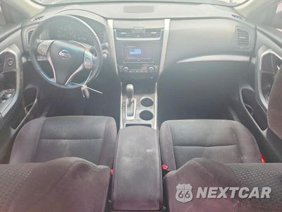 Zdjęcie 8 z 13 samochodu: 2014 NISSAN ALTIMA 2.5 SV VIN:1N4AL3AP3EC193104 - miniatura