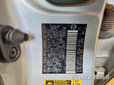 Zdjęcie 12 z 12 samochodu: 2014 LEXUS ES 350 VIN:JTHBK1GG7E2086249 - miniatura