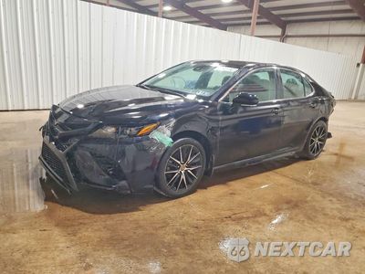 2022 TOYOTA CAMRY SE 4T1G11AK3NU711155 - główne zdjęcie licytacji z USA - miniatura