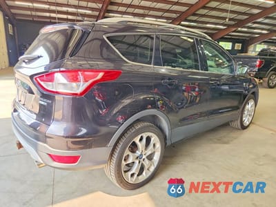 Trzecie zdjęcie samochodu z tyłu: 2013 FORD ESCAPE TITANIUM VIN:1FMCU9J92DUC30104 - miniatura