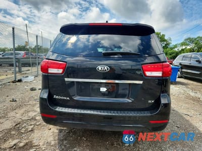 Zdjęcie 6 z 13 samochodu: 2017 KIA SEDONA SX VIN:KNDMC5C18H6305328 - miniatura