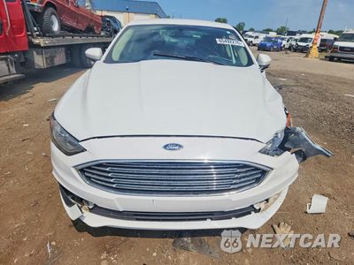 Piąte zdjęcie samochodu w środku: 2017 FORD FUSION SE VIN:3FA6P0HD5HR353719 - miniatura