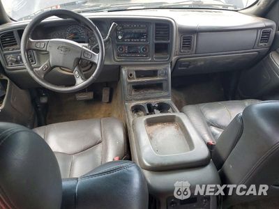 Zdjęcie 8 z 12 samochodu: 2003 CHEVROLET SILVERADO C1500 HEAVY DUTY VIN:1GCGC13U23F181131 - miniatura
