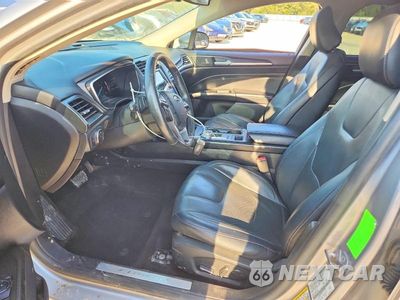 Zdjęcie 7 z 12 samochodu: 2020 FORD FUSION TITANIUM VIN:3FA6P0D93LR152783 - miniatura