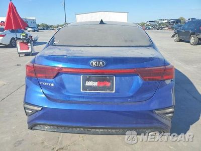 Zdjęcie 6 z 12 samochodu: 2019 KIA FORTE FE VIN:3KPF24AD2KE029068 - miniatura