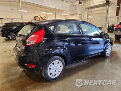 Trzecie zdjęcie samochodu z tyłu: 2016 FORD FIESTA S VIN:3FADP4TJ3GM105962 - miniatura