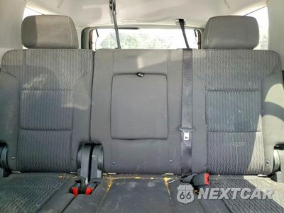 Zdjęcie 10 z 14 samochodu: 2019 CHEVROLET TAHOE C1500 LS VIN:1GNSCAKC4KR173376 - miniatura