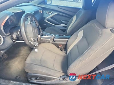 Zdjęcie 7 z 12 samochodu: 2016 CHEVROLET CAMARO LT VIN:1G1FB1RS5G0116005 - miniatura