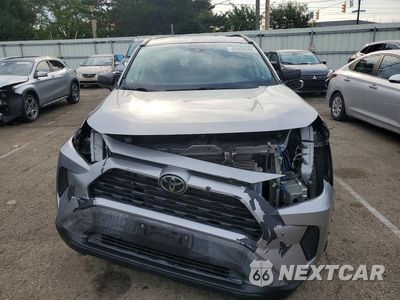 Piąte zdjęcie samochodu w środku: 2019 TOYOTA RAV4 LE VIN:2T3F1RFV0KW023050 - miniatura