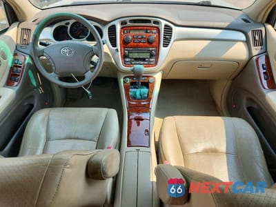 Zdjęcie 8 z 13 samochodu: 2004 TOYOTA HIGHLANDER LIMITED VIN:JTEEP21A440032245 - miniatura