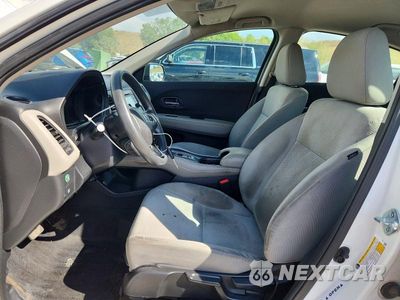 Zdjęcie 7 z 13 samochodu: 2021 HONDA HR-V LX VIN:3CZRU6H3XMM731612 - miniatura
