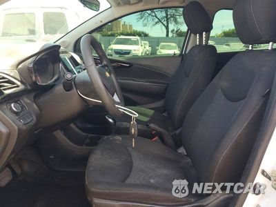 Zdjęcie 7 z 12 samochodu: 2019 CHEVROLET SPARK 1LT VIN:KL8CD6SA0KC817408 - miniatura