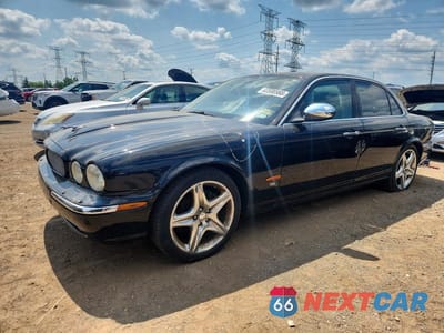 2007 JAGUAR XJ8 SAJWA71B67SH14329 - główne zdjęcie licytacji z USA - miniatura