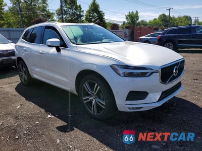 Czwarte zdjęcie samochodu z boku: 2018 VOLVO XC60 T5 MOMENTUM VIN:YV4102RK2J1019565 - miniatura